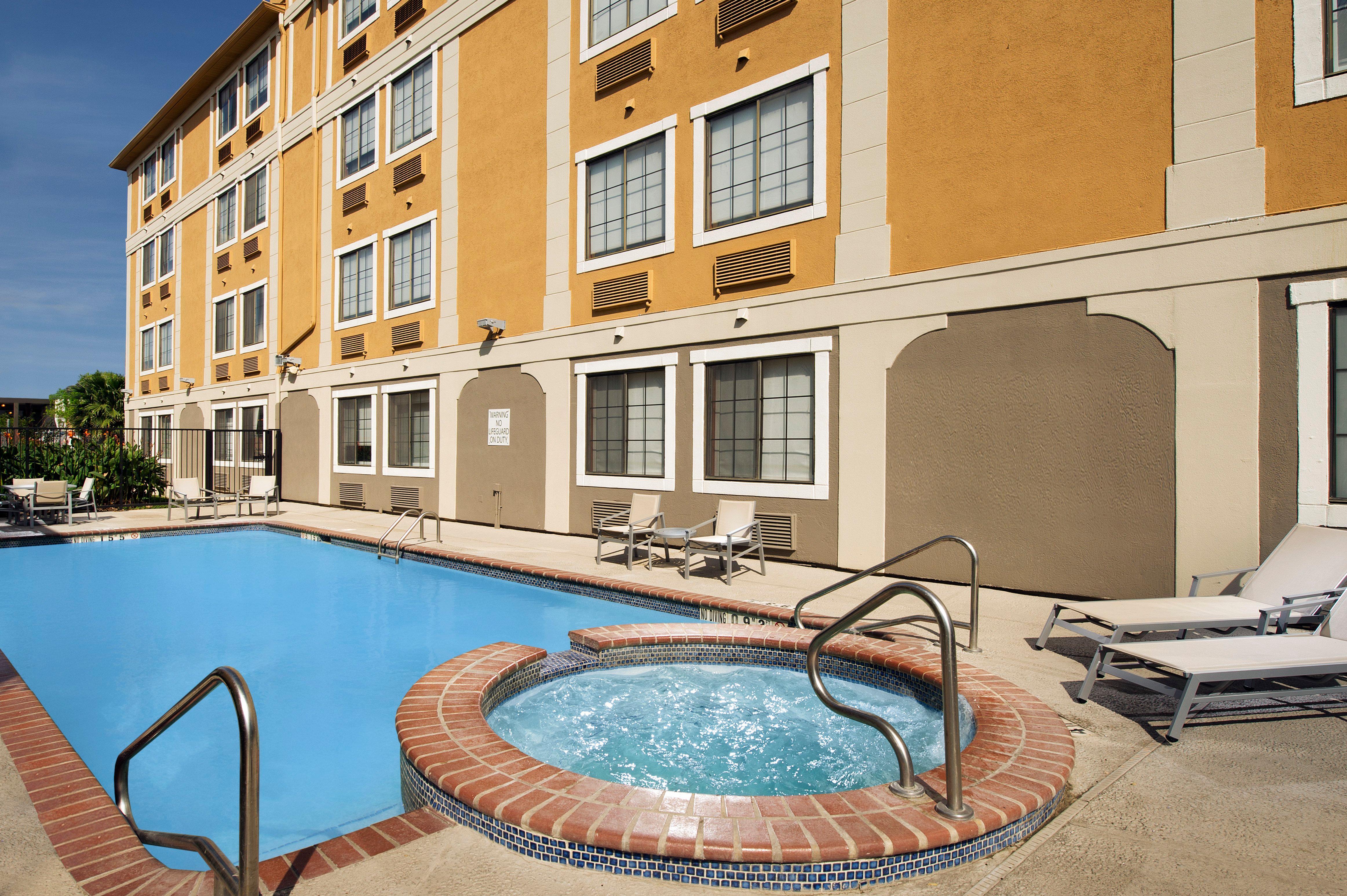 Holiday Inn Express & Suites San Antonio - Downtown Market Area By Ihg מראה חיצוני תמונה